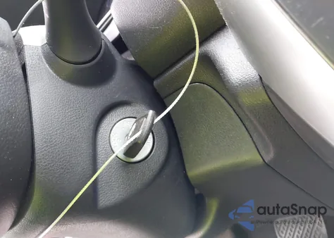 2017 Nissan Versa 1.6 Sv z USA, uszkodzony, nr VIN 3N1CN7AP6HK437236